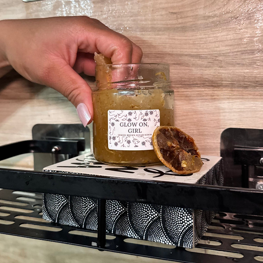 GLOW ON, GIRL Brown Sugar Body Scrub