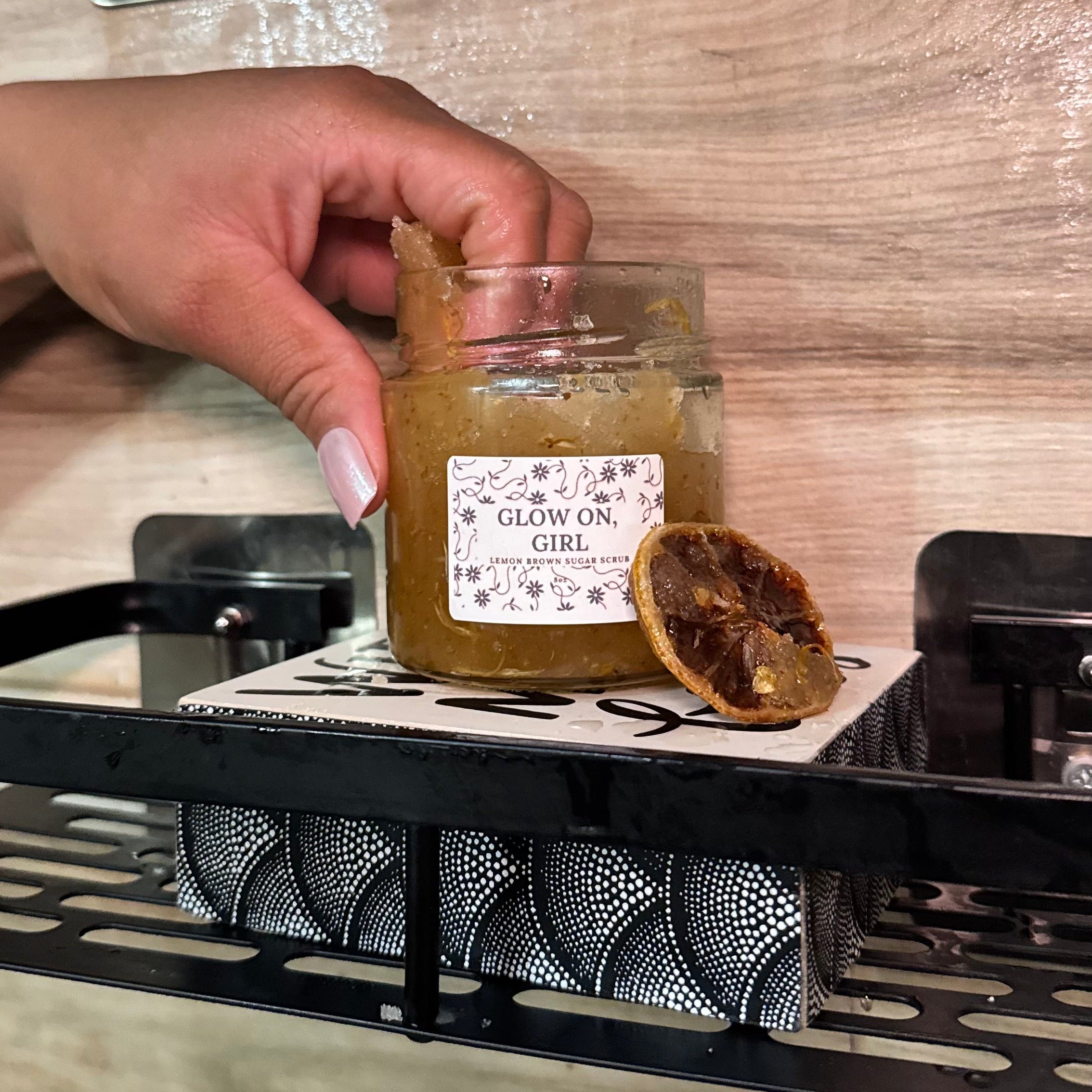 GLOW ON, GIRL Brown Sugar Body Scrub